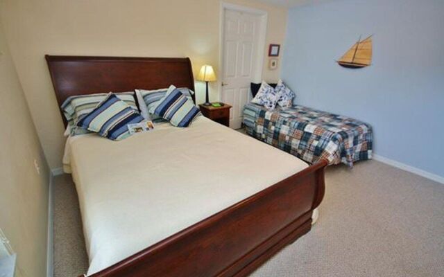 Oceanwalk 7-302 Apartment 2