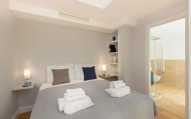 Amazing Piazza Venezia Suites