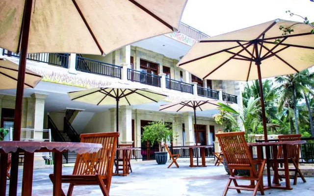 Bali 85 Beach Inn
