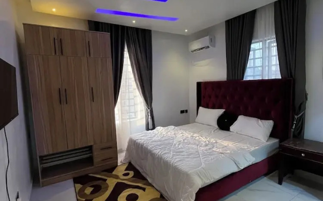 Kozy Apartment & Lounge