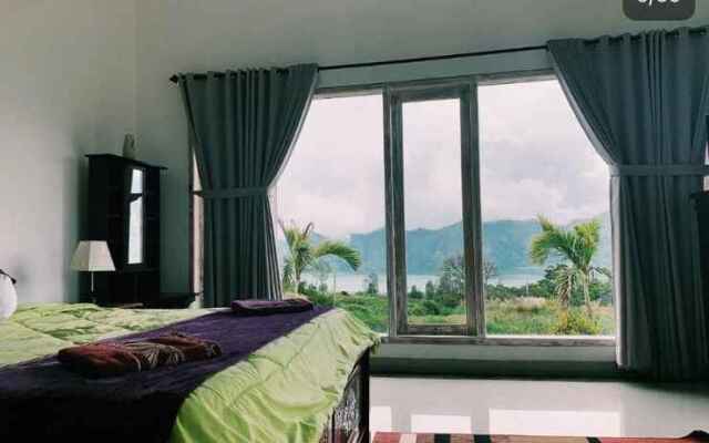 Batur Green Hill