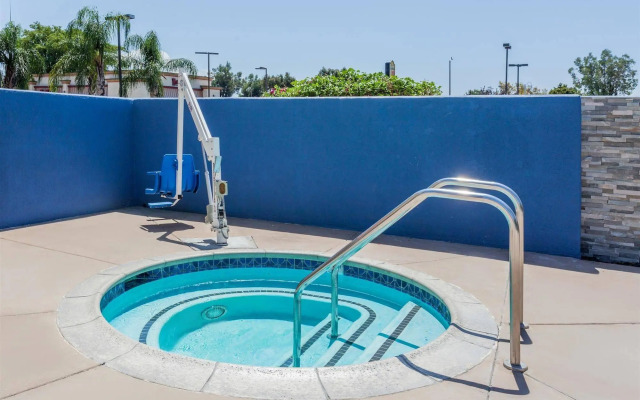 Best Western Plus Diamond Valley Inn