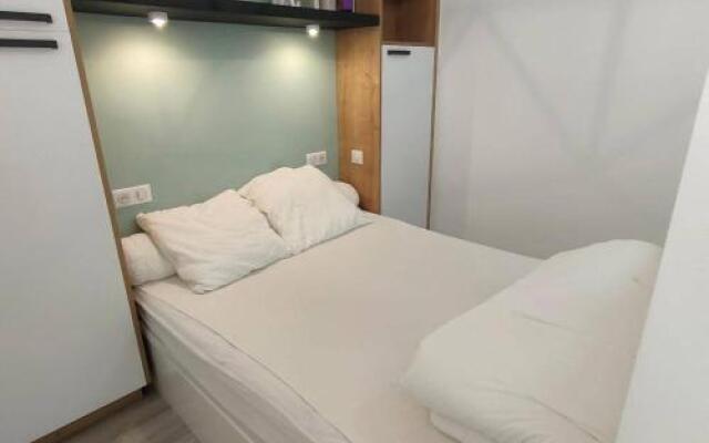 Studio Cauterets, 1 Pièce, 4 Personnes - Fr-1-234-242