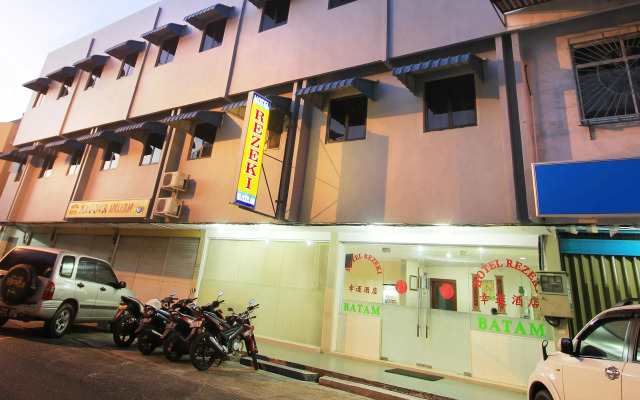 Hotel Rezeki Batam