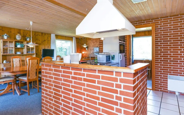 6 Person Holiday Home in Bindslev-by Traum