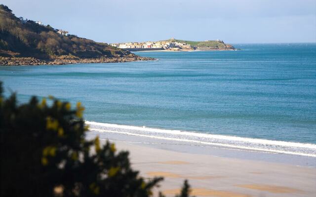 St Ives Holiday Village