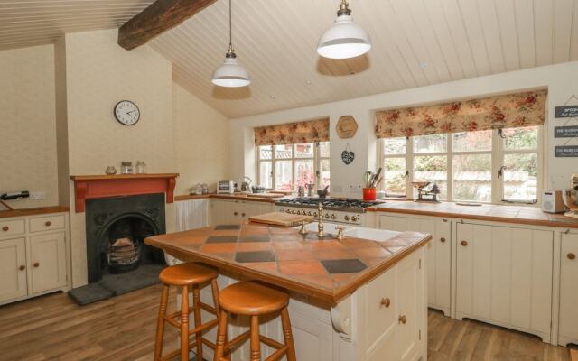 Wills Cottage, Crewkerne