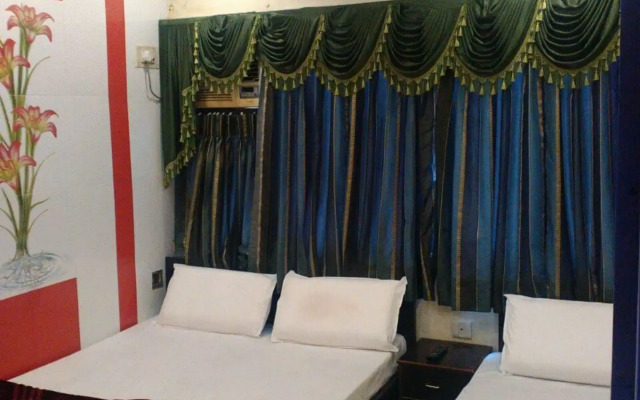 Hotel Madhav Guest House