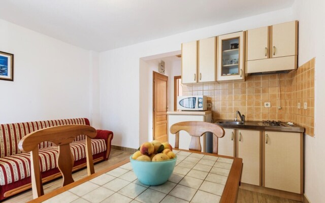 Stunning Apartment in Fazana With 1 Bedrooms and Wifi