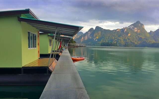Smiley Lakehouse