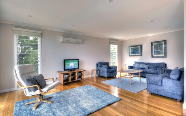 Freycinet Sanctuary at Oyster Bay