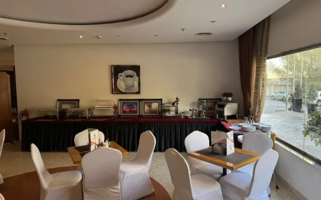 Mayon Hotel