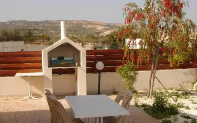 Villa Chrisanthos