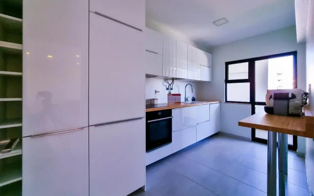 Tenis Golfmar 409A - pool view