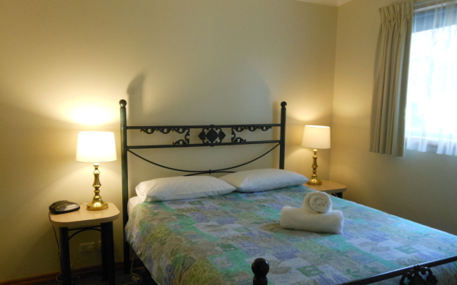 Grampians View Cottages and Units – Guest Rooms – Halls Gap