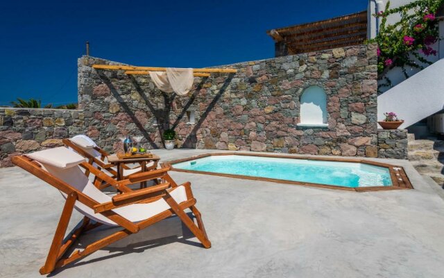 Petra Residence Mini Pool Spa