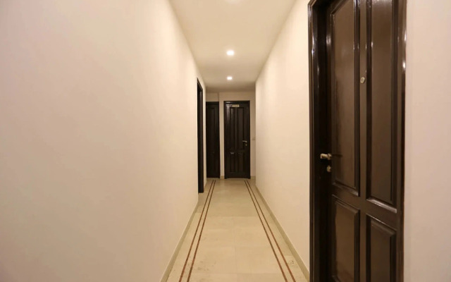 OYO Premium Bhikaji Cama Place