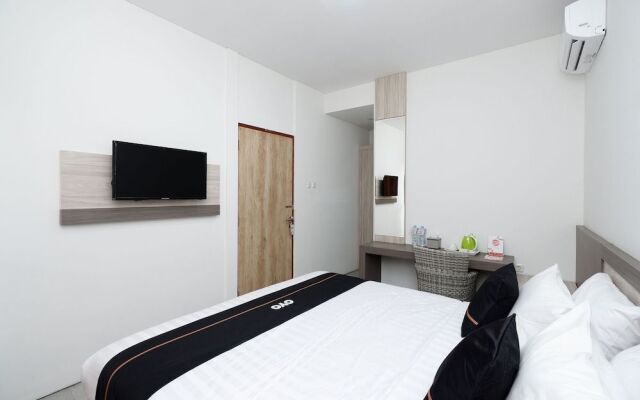 OYO 2298 Jebres House Syariah