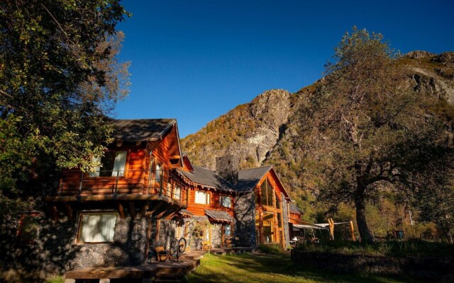 Hotel Roca Negra