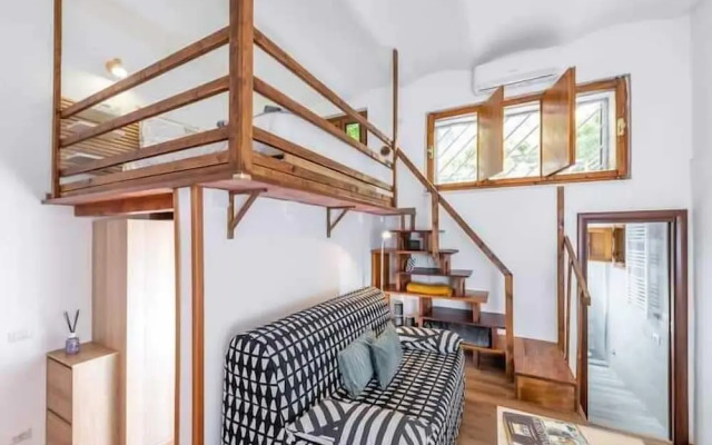 Aurelia 30- Cozy Flat