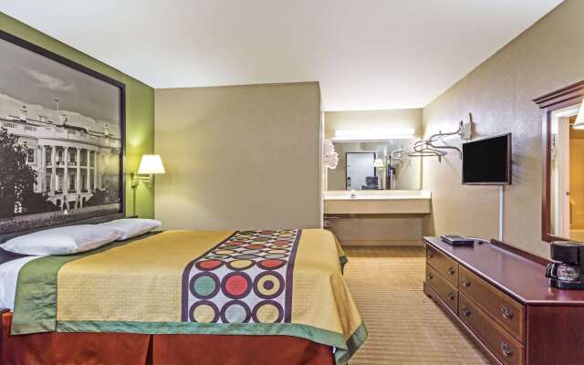 Super 8 by Wyndham Jessup/Baltimore Area