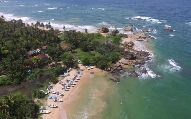 Calamansi Cove Villas