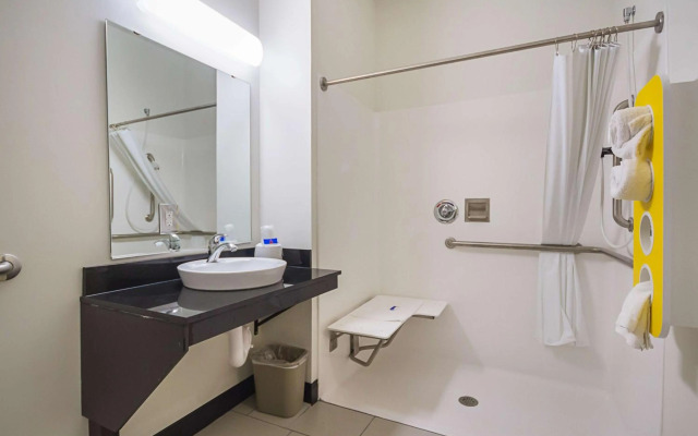 Motel 6 South Bend, IN - Mishawaka