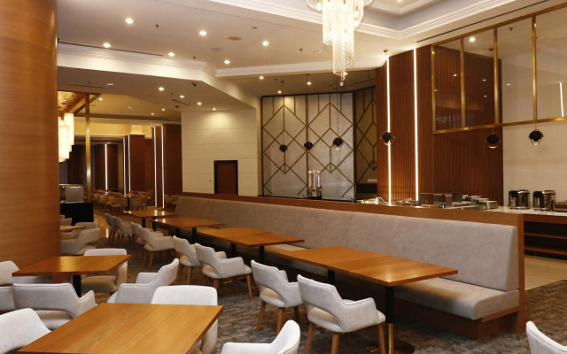 Mardhiyyah Hotel and Suites