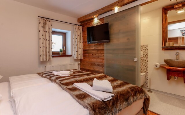 Luxurious Holiday Home in Rauris With ski Storage and bbq