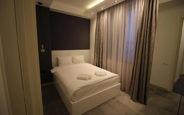 Super Luxury Apartments