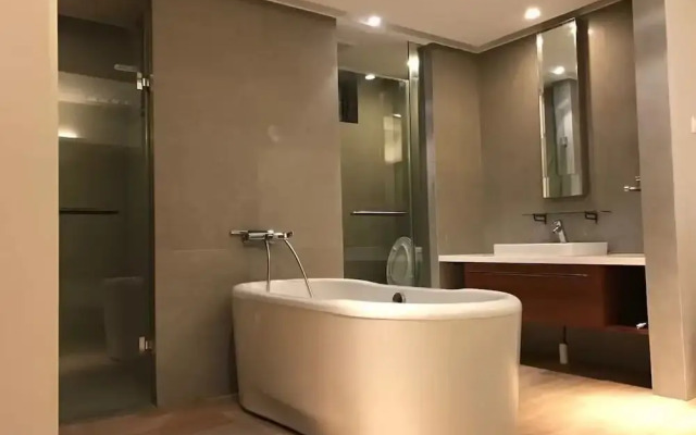 Hulusea Hotel Resort