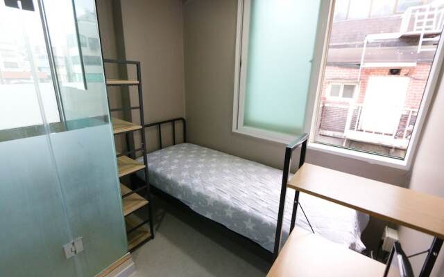 The New Simple House