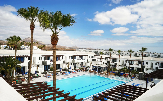 Apartamentos Plaza Azul