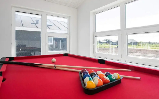 10 Person Holiday Home in Lokken