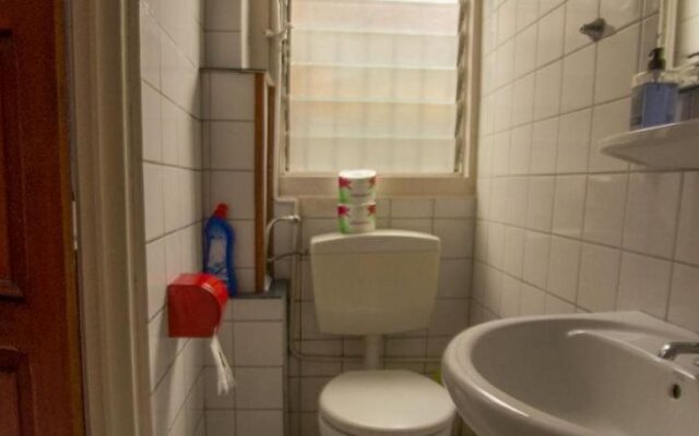 Un Pied-A-Terre
