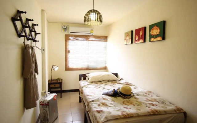 Green days Cafe & Inn