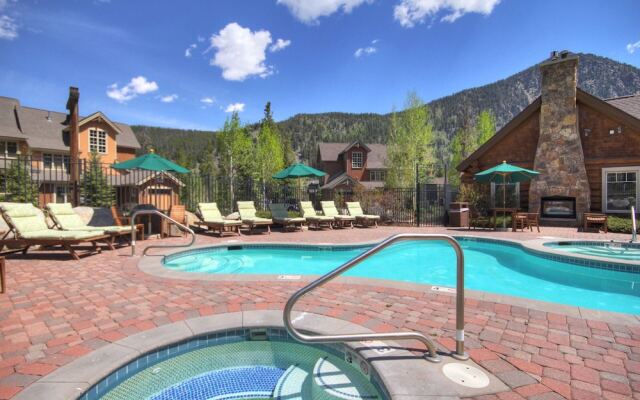 6552 Settlers Creek Townhomes