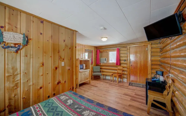 Sportsmans Lodge