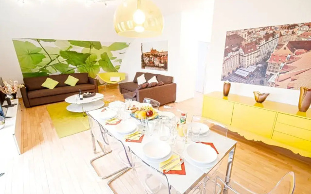 Wenceslas Square ApartMeet