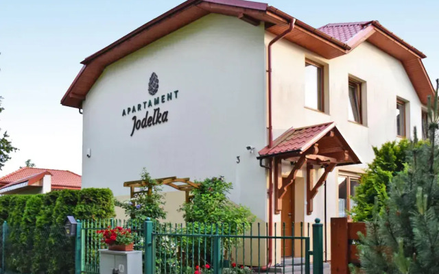 Semi-detached House With Fireplace, Rowy