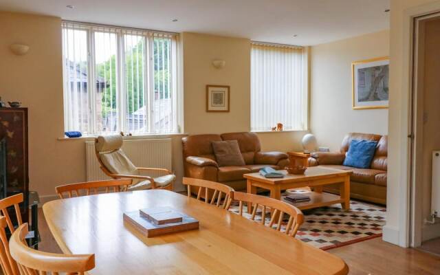 3 Coach House Mews