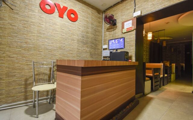 OYO 41435 Golden Residency