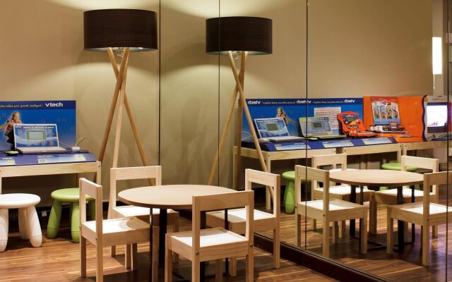 Matabi Hotel Toulouse Gare by HappyCulture