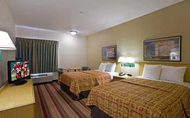 Red Roof Inn PLUS+ Tempe - Phoenix Airport