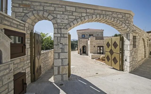 Spectacular Garden & Sea Views, At Villa Anna.