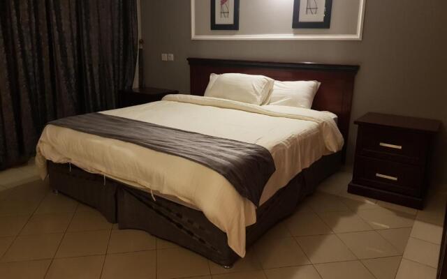 Almeswari Suites