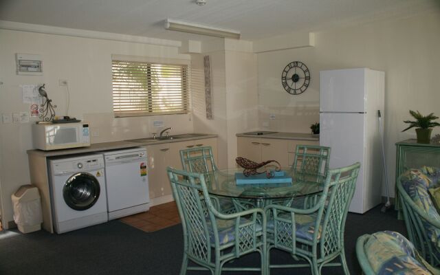 Nelson Bay Breeze Holiday Apartments