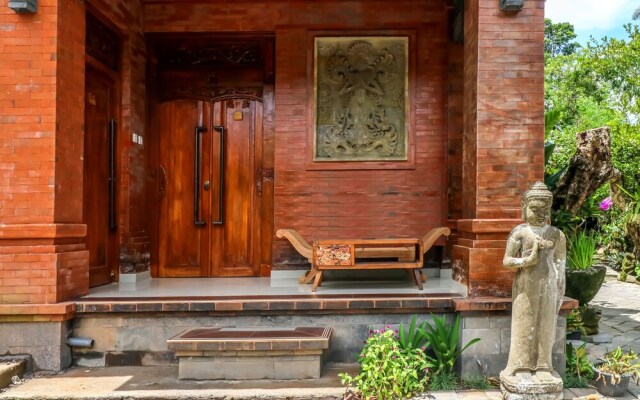 Men Bebas Residence by OYO Rooms