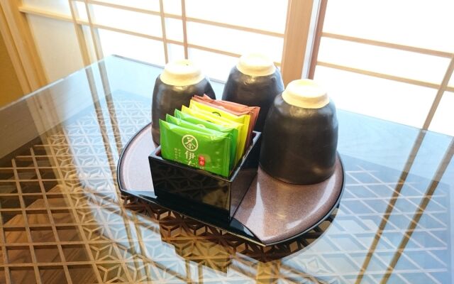 Sunrise Suites