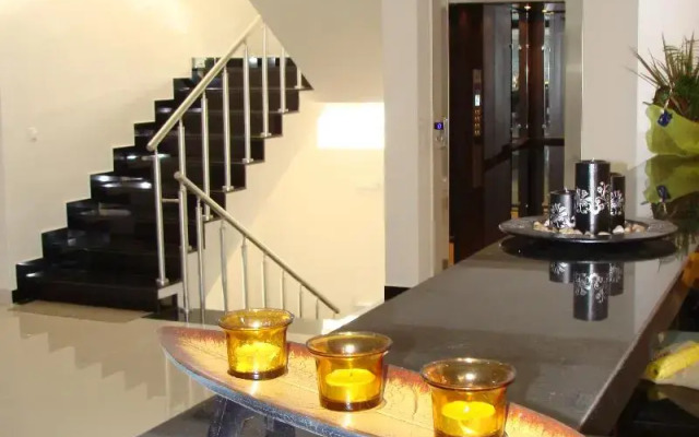 Dafni Plus Hotel